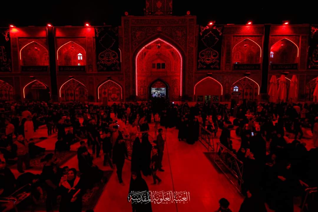 Fatema__Yasmeen's tweet photo. Peace be upon you,  whose hands were strong enough to raise the gate of Khayber, but soft enough to raise the orphans of Kufa 💔

#شہادتِ_امیرالمومنین_امام_علیؑ https://t.co/Kq8zGEIlO1