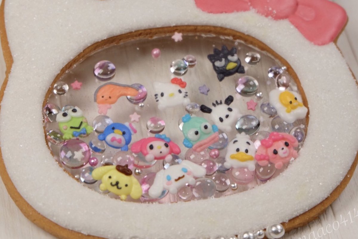 まんなたぬき サンリオキャラクター大集合のキャンディセットアイシングクッキーを作っていました まんなたぬき サンリオキャラクター大集合のキャンディセットアイシングクッキーを作っていました