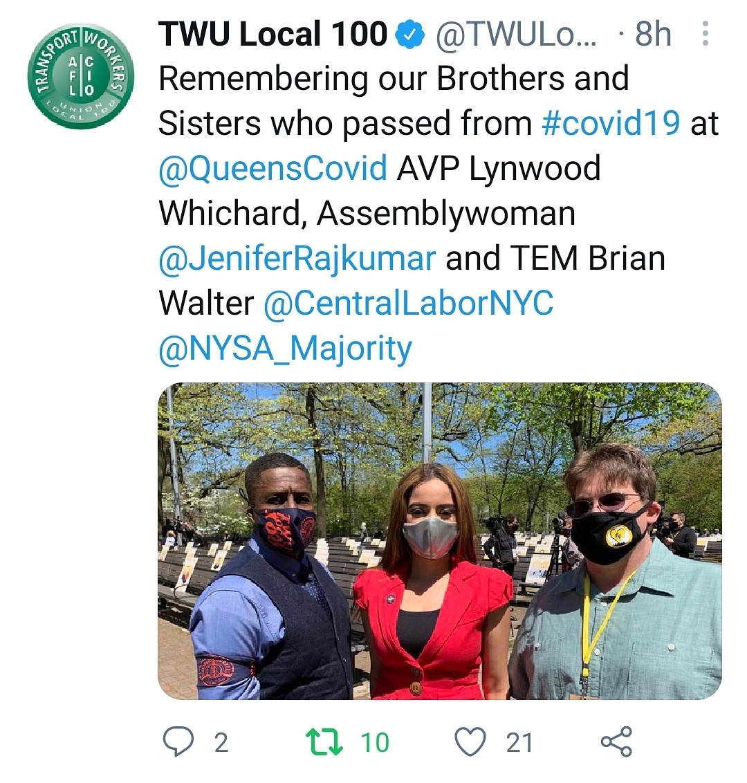 QueensCovid's tweet photo. @TWULocal100 representing all NYC Transit Workers played a big part in the QCRD. They submitted every one of the over 140 union members lost to Covid to be honored. They also attended the ceremony and took time to speak with @JeniferRajkumar QCRD Member Brian. https://t.co/r6AdbjPFBW