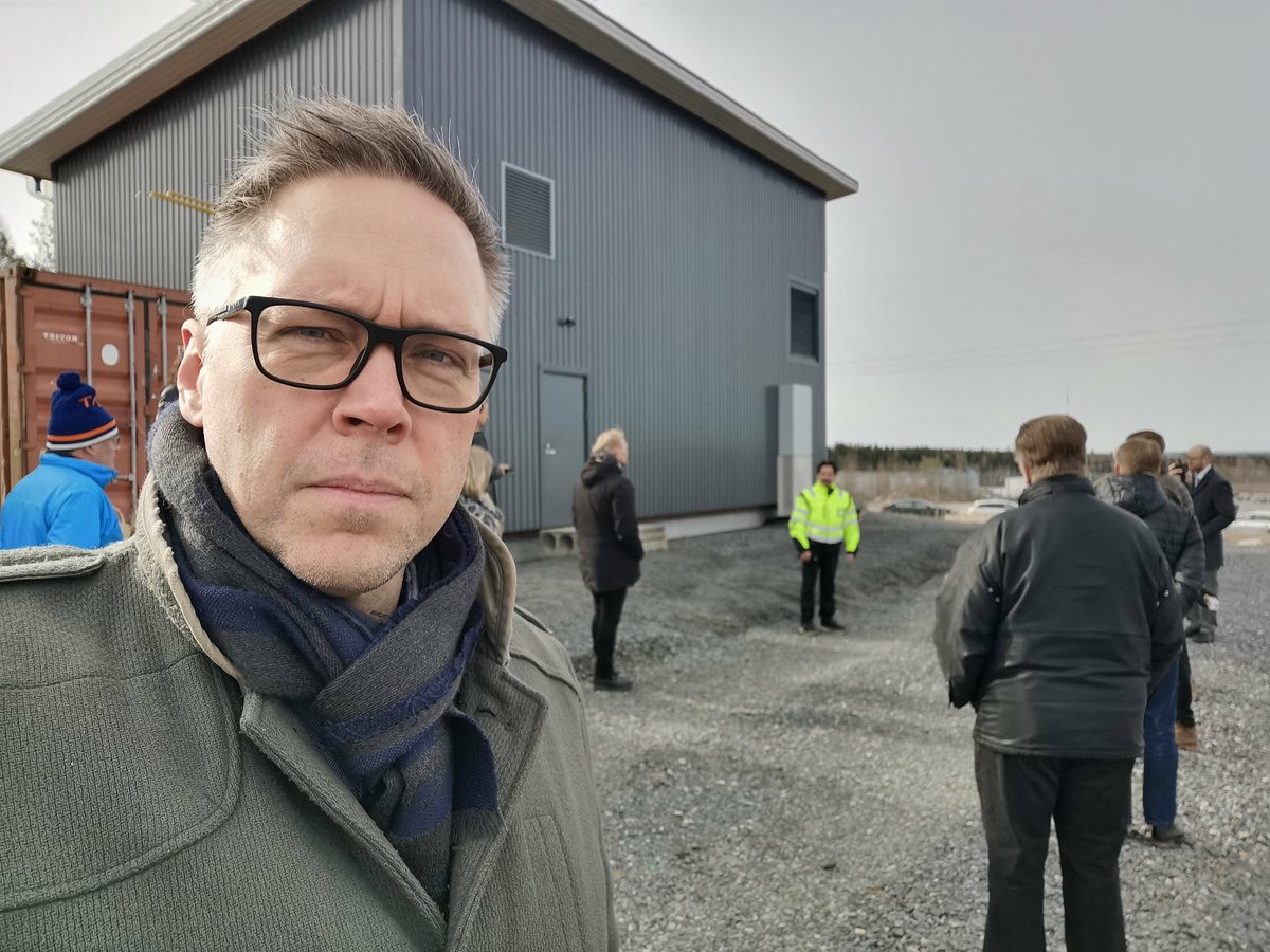 Jocka's tweet photo. Vierailimme tänään Pirkanmaan kansanedustajien kanssa tutustumassa Lempäälän uraauurtavaan Lemene-energiahankkeeseen. Kiitos kansanedustajille mielenkiinnosta ja Lempäälän kunnalle esittelystä.

#lemene
#lempäälä
#yhdessä
#kyllä https://t.co/Tniv8j6FKS