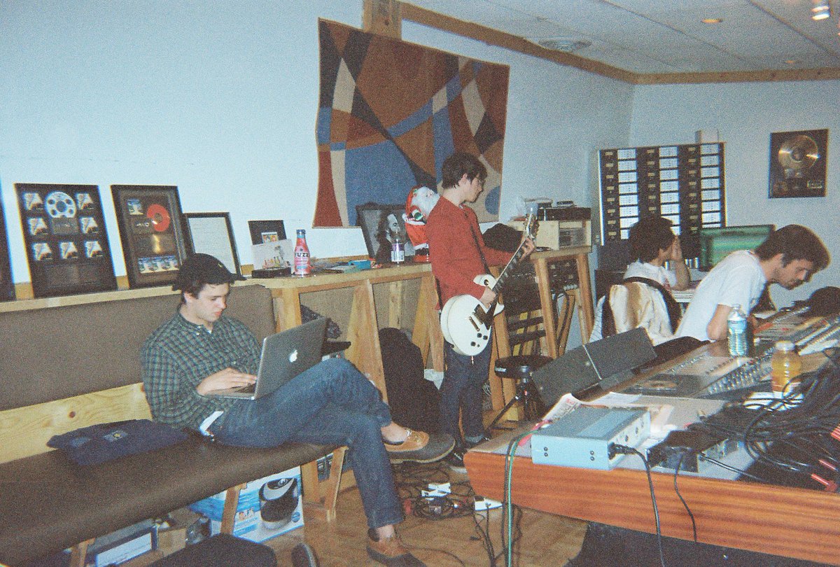 benrussin's tweet image. Happy 10 Years, Shed ❤️. Our first LP that changed it all for us. Thanks for listening and thanks to everyone who was involved.