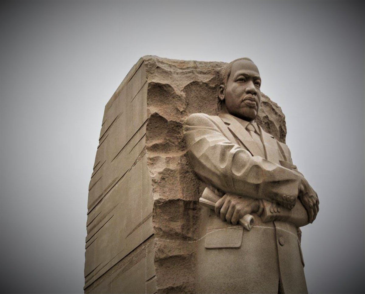 iGuideTours1's tweet image. מטיילים יקרים!
המשימה המרכזית של החברה שלנו היא לשמור על סקרנות בלתי נדלית בקרב המטיילים. אנו שמחים מאוד להציג למטיילים שלנו את המידע על אירועים היסטוריים ותכונות של מונומנטים אדריכליים.
iGuideTours.net