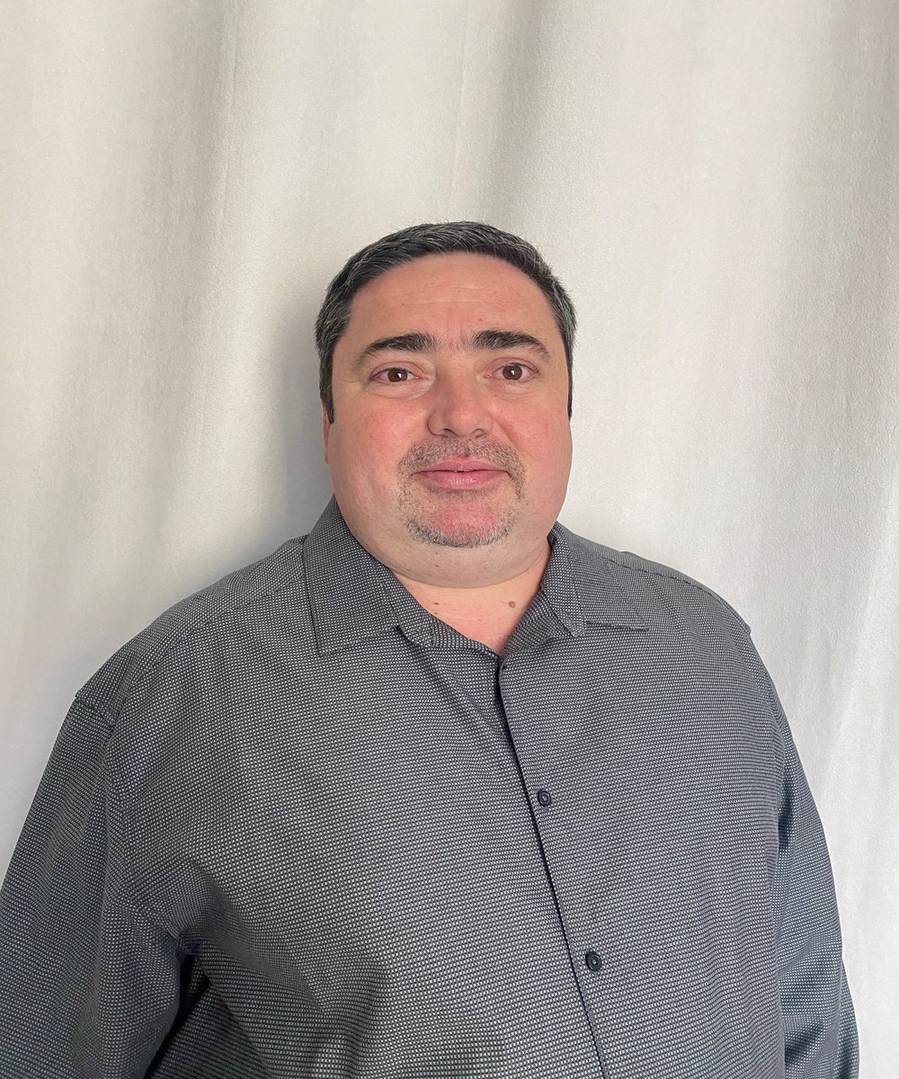 [Bienvenue] Jérome POIRIER  a rejoint l'aventure CHIMIREC MALO au poste de Directeur.
➤ Sa mission : développer l’activité de nettoyage #industriel sur l’arc méditerranéen, tout en favorisant les synergies avec #CHIMIREC notamment dans la collecte de #déchets hydrocarburés.