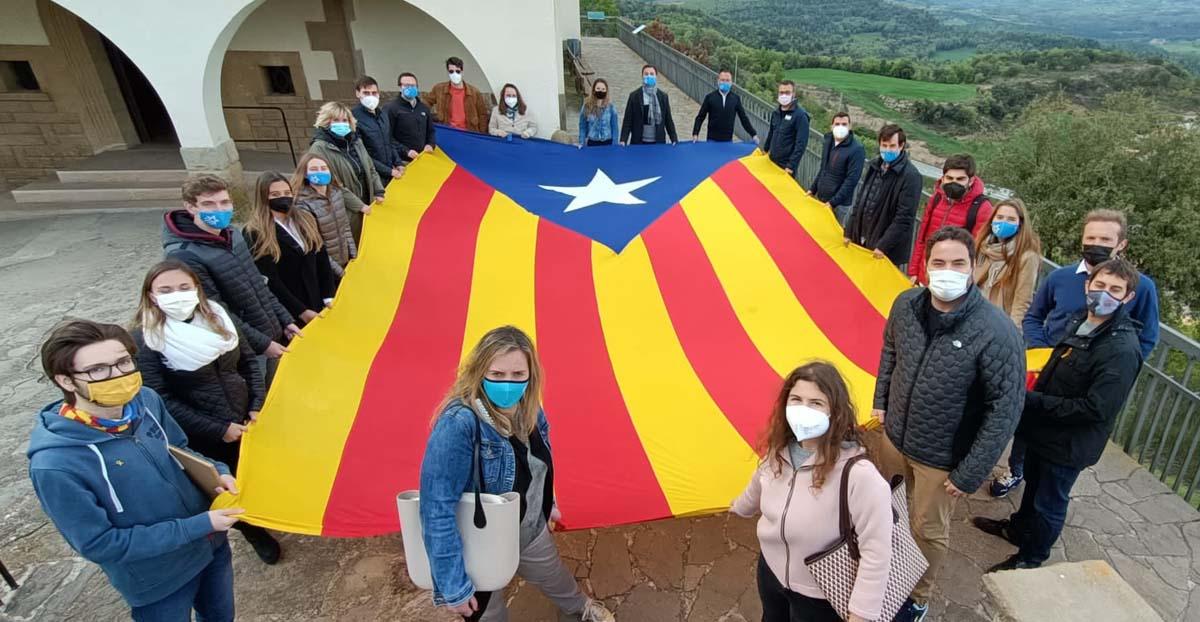 naciomanresa's tweet photo. El castellterçolenc @AleixRocaGirbau Roca, nou coordinador de la @JNCatalunya Central.

El sallentí Oriol Canal passa a ser el coordinador comarcal de la formació juvenil al Bages. https://t.co/lnkBfQI9Ln https://t.co/iiYSBcplbe