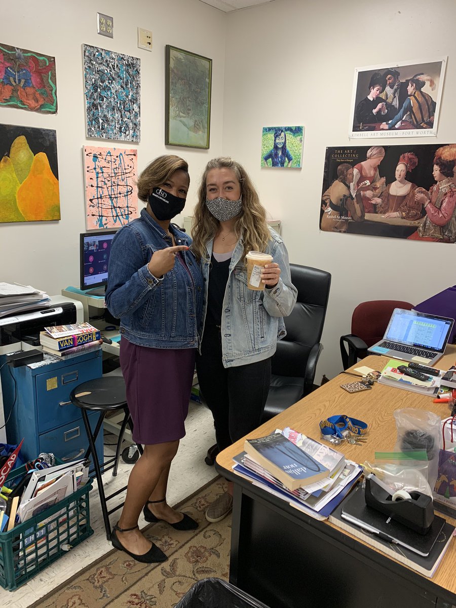 tstaff03's tweet photo. First year teacher appreciation is Mrs Taylor Smith. She came to LC in the middle of a school year within a pandemic and tackled senior English!! She is awesome and we appreciate her!! #GISDFYT2021 #@LCHS_Patriots #@LC_Counselors https://t.co/5nCT32nnZe
