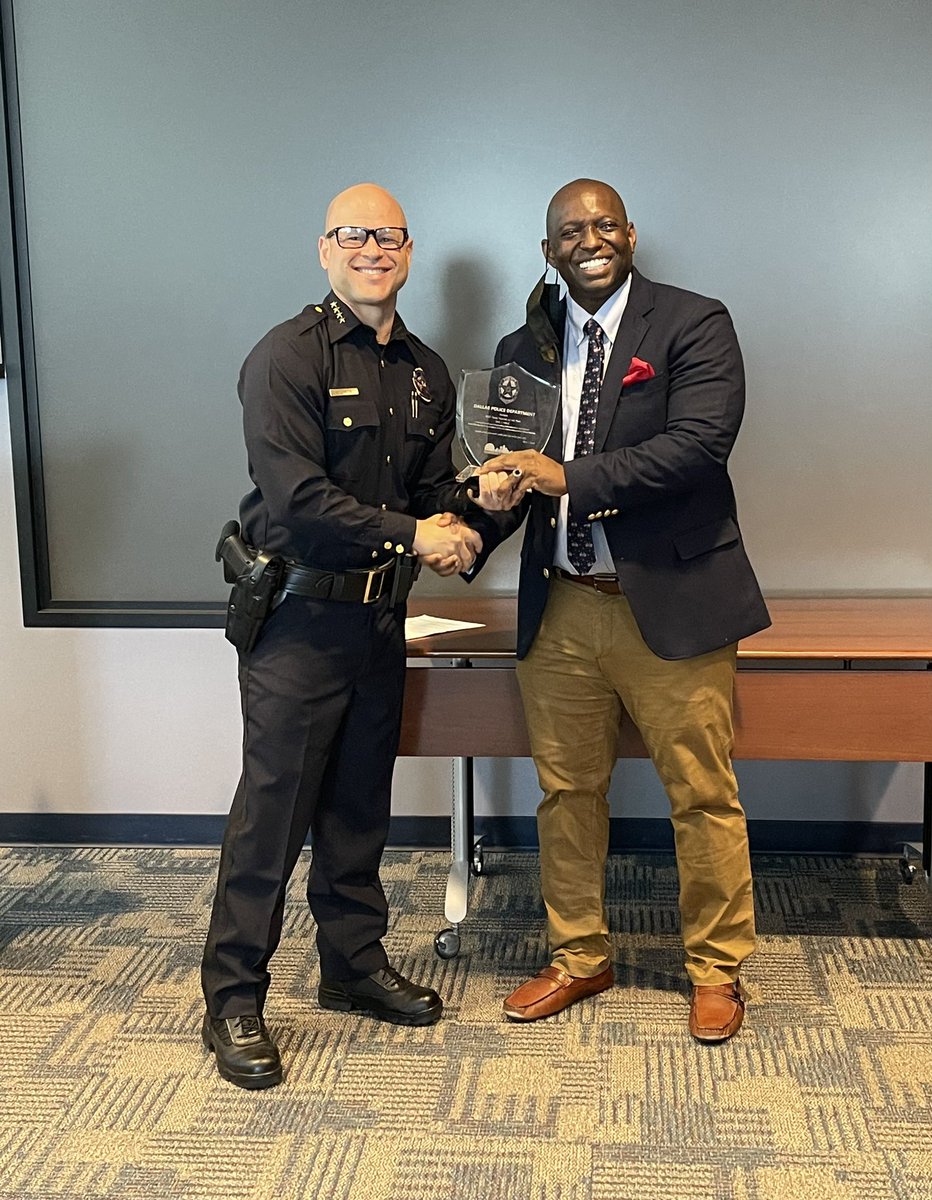 Dallas Police Dept tweet media