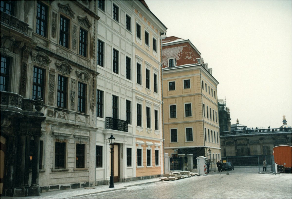 #Dresden 
Wiederaufbau Taschenbergpalais
1995