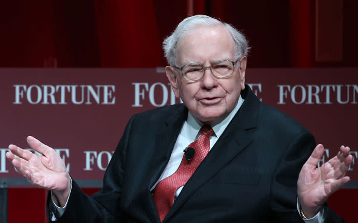 Buffett says Greg Abel will succeed him at Berkshire CNBC