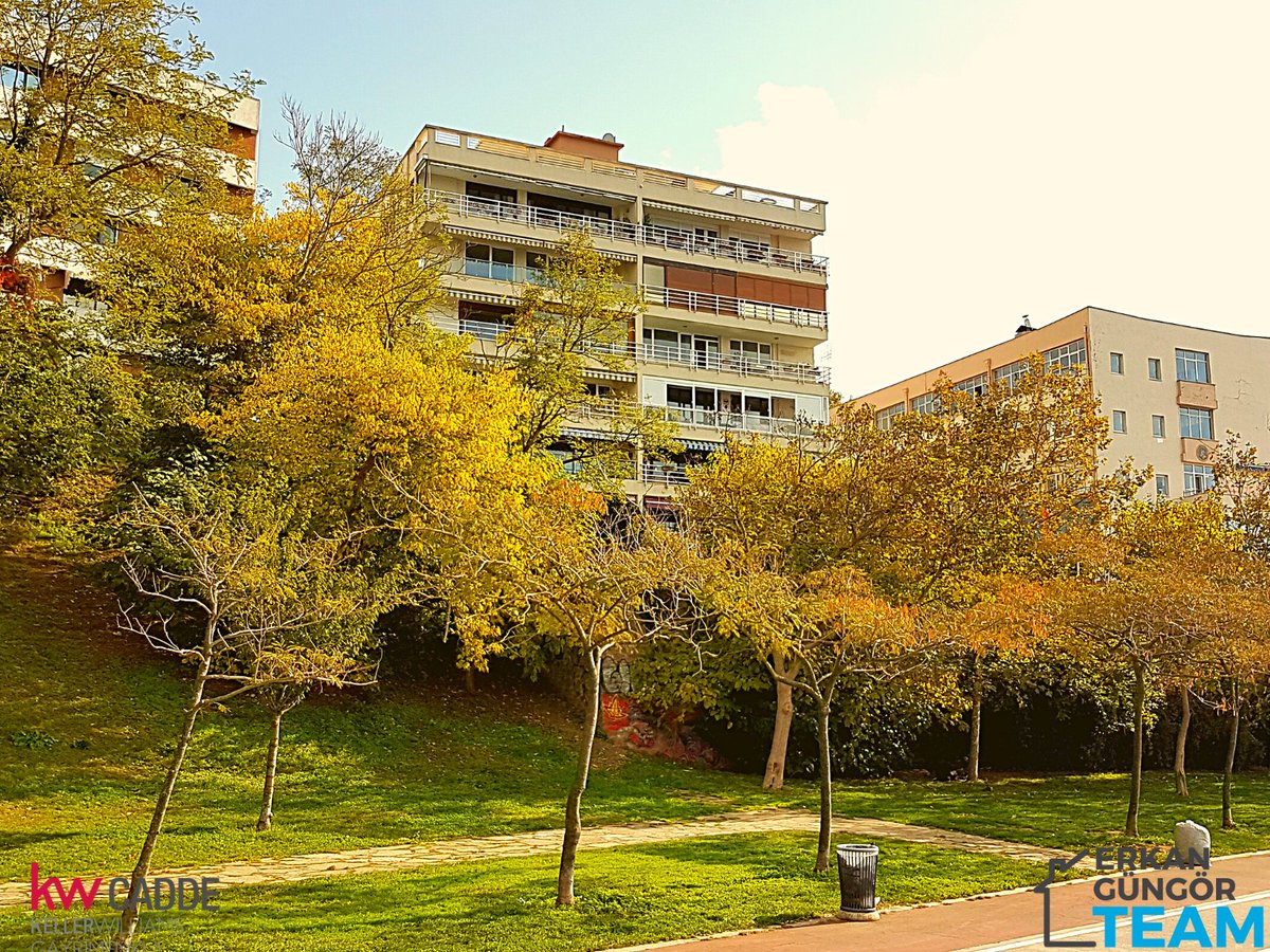 Yeni Portföy 🍀

Moda Sahilde panoramik deniz manzaralı ;

▶️ 3 Oda 1 Salon
▶️ 480 m2 Brüt
▶️ 400 m2 Net
▶️ Bina yaşı 31+

Detaylı bilgi ve randevu için bize ulaşın 👇
0532 709 47 44