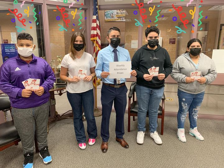 WAMS_GPISD's tweet photo. Congratulations WAMS Attendance Raffle Winners🎉
#wamsweeklyattendanceraffle
#GalenaParkISDExcellence https://t.co/oZxtHj3FHK