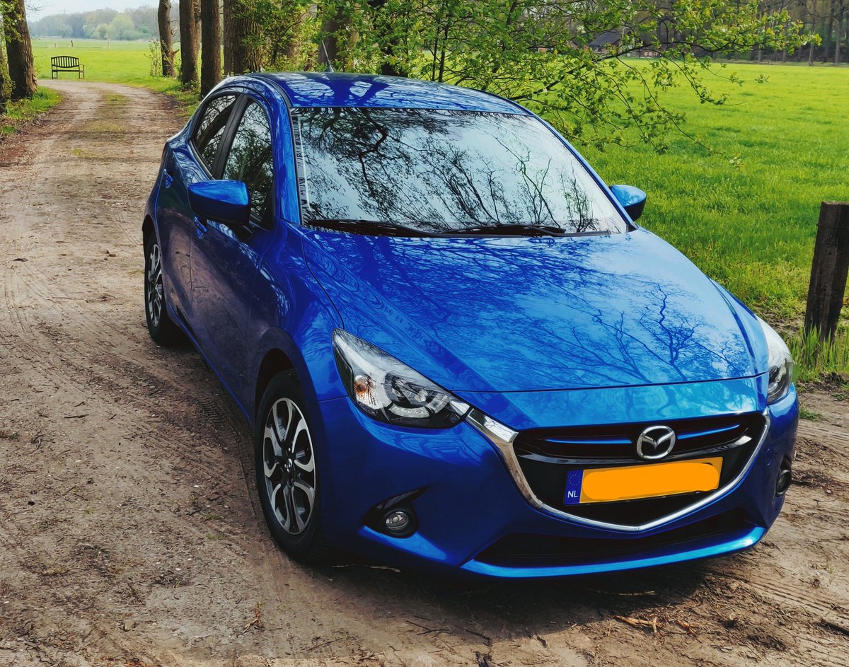 Vandaag voor het eerst in m'n auto naar werk heen en weer mogen kachelen en dat bevalt reuze goed.
