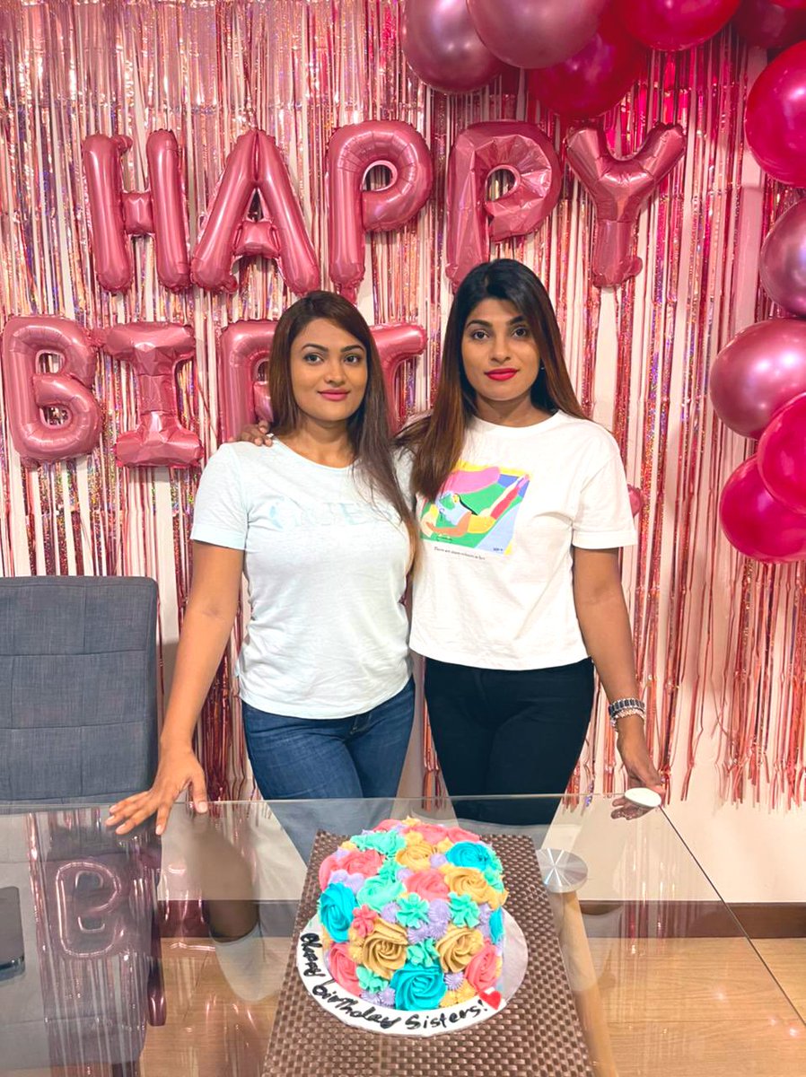 AsuMDV's tweet photo. Two years apart, we both share the same birthday ♥️ @Nazunaseem https://t.co/Nnfi7kmZrq