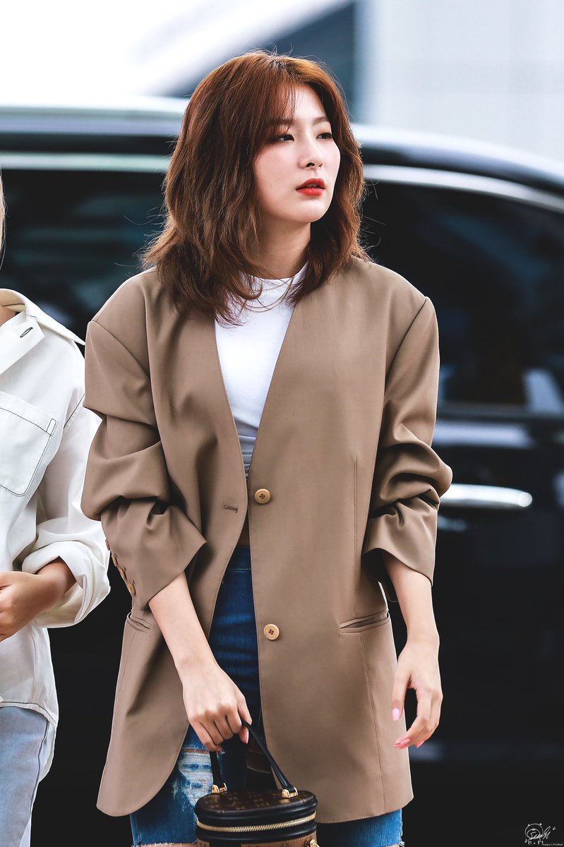 chanseulpics's tweet photo. #찬열 #CHANYEOL @weareoneEXO
#슬기 #SEULGI @RVsmtown
#exovelvet #chanseul https://t.co/pYiYzQkJxd
