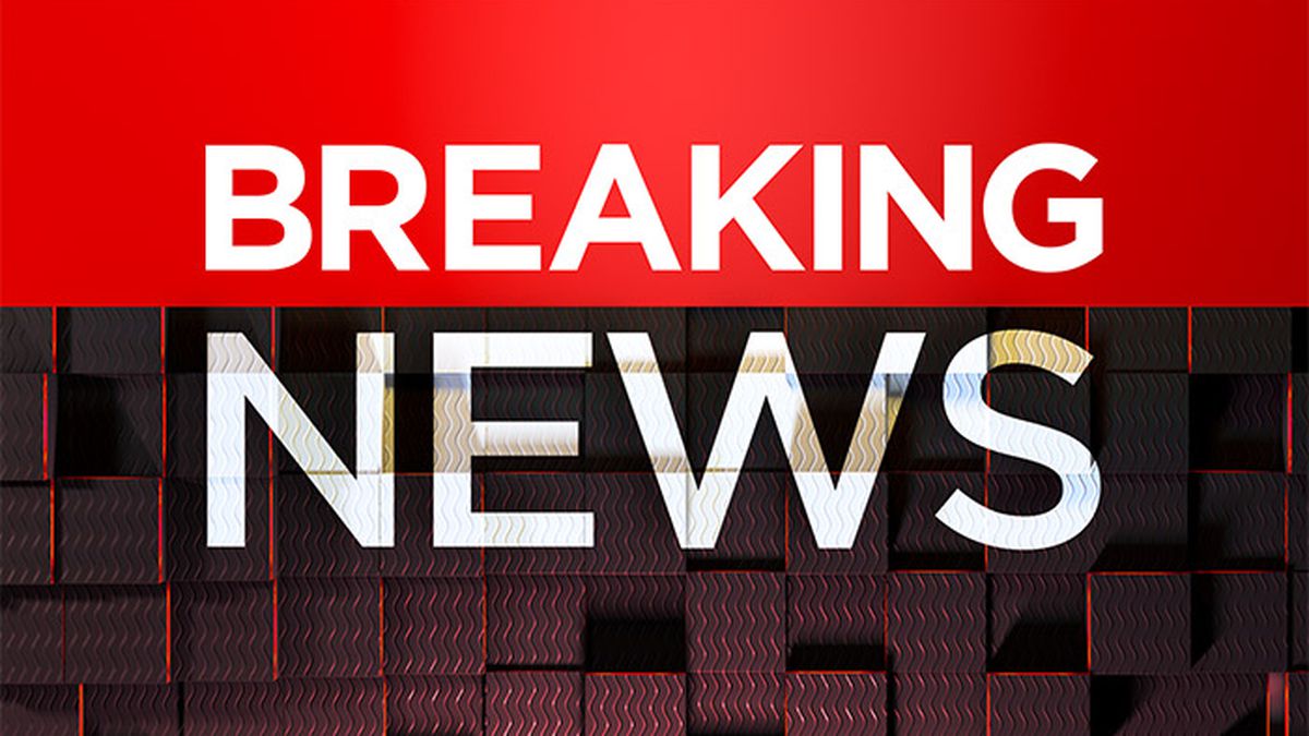 Today, at least four youths were abducted by Junta terrorists near the Gatehoung bus stop in 18th ward, #Hlaingthaya. A woman was also abducted in 9th ward.
#May3Coup
#WhatsHappeningInMyanmar