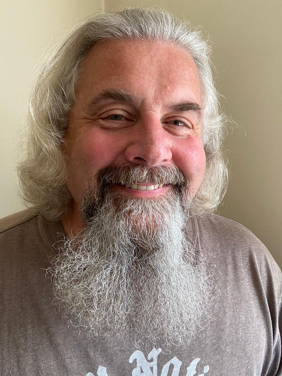 This Dave Hazell he’s not shaved since Lockdown and he is doing a sponsored shave to raise money for Spencer Mcalls life saving treatment.  Here is the link to donate justgiving.com/crowdfunding/d…