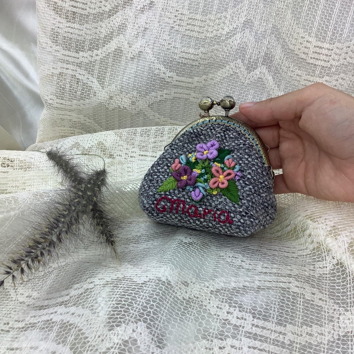 CorinthiaDesign's tweet image. If you want something personalized 😊😊
 etsy.com/shop/Corinthia…
#mothersday #gift #handmadecoinpurse #handmade #madewithlove #grandmother #coinpurse #Embroidery #embroiderycoinpurse #craft #present #bordadoamano #mommy