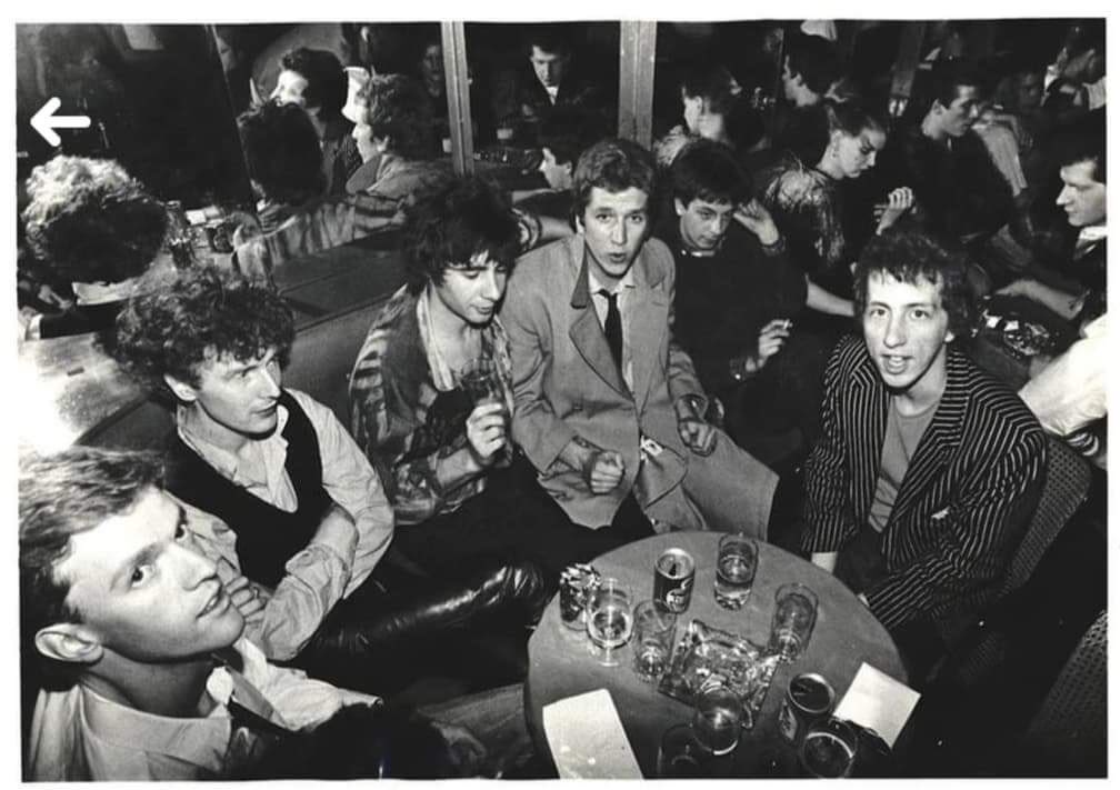 Louise’s ‘76.
Guess who’s had a skinful! ;-)