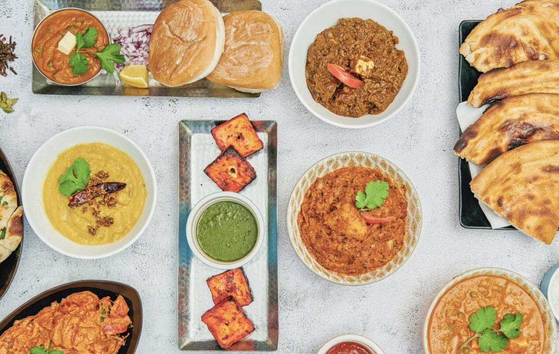 Who’s hungry?!! 🙋🏽‍♂️🙋🏼‍♀️🙋The kitchen is open!! IndianCurryHouseMK.com 🍛