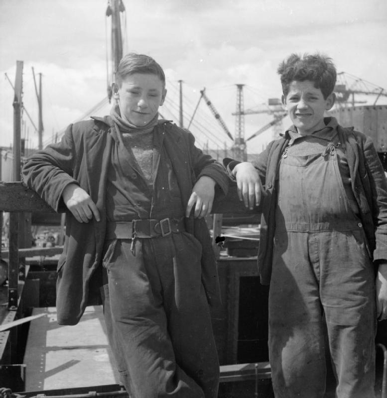 “We don’t only build ships on the Clyde. We build men”. - Jimmy Reid.

Shipyard apprentices, Glasgow, 1944.

Pic: Imperial War Museum