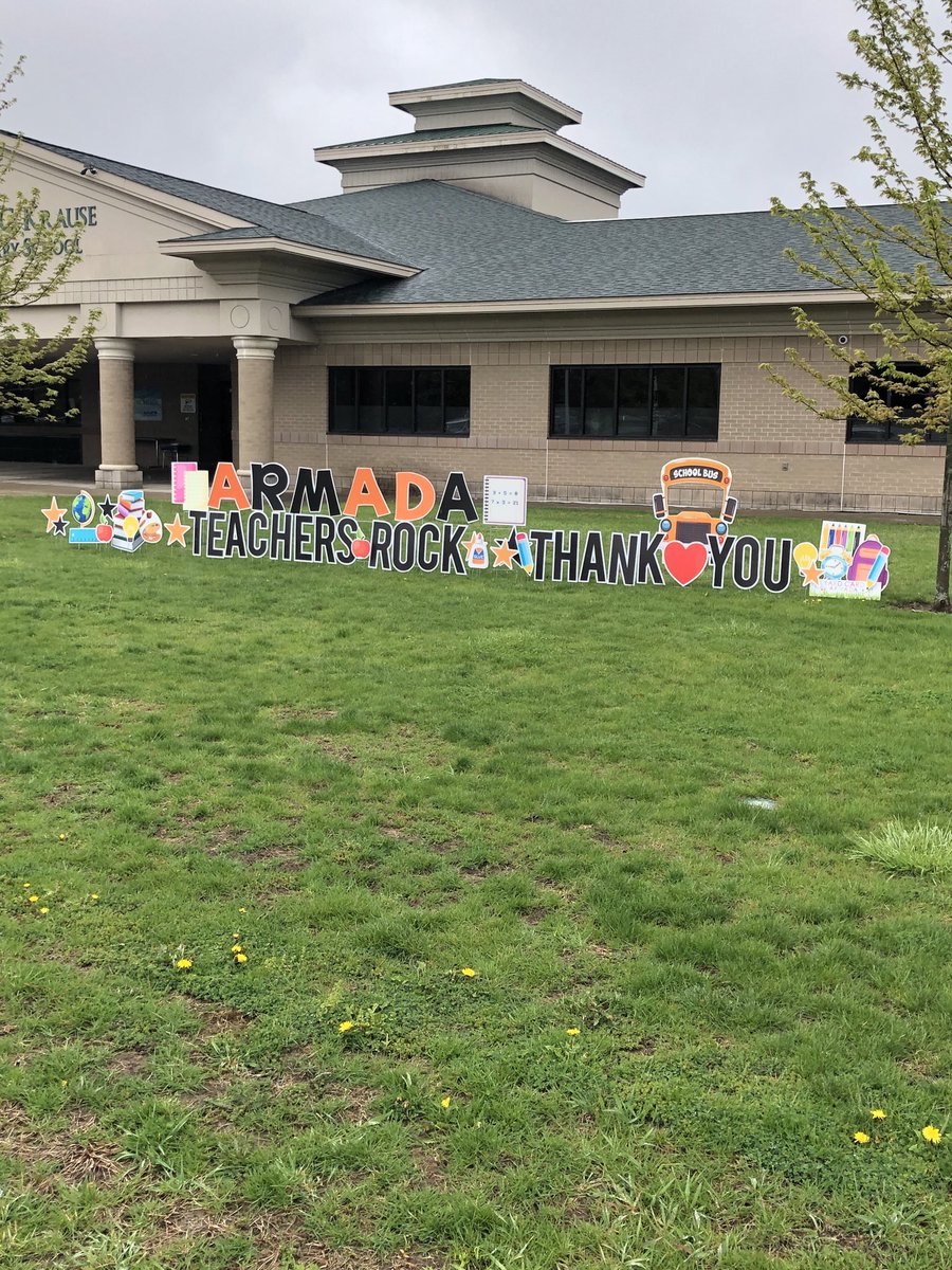 Happy Teacher Appreciation Week! Our teachers have been superheroes this school year. 🐅👍🏻 🍎 🏫 😷