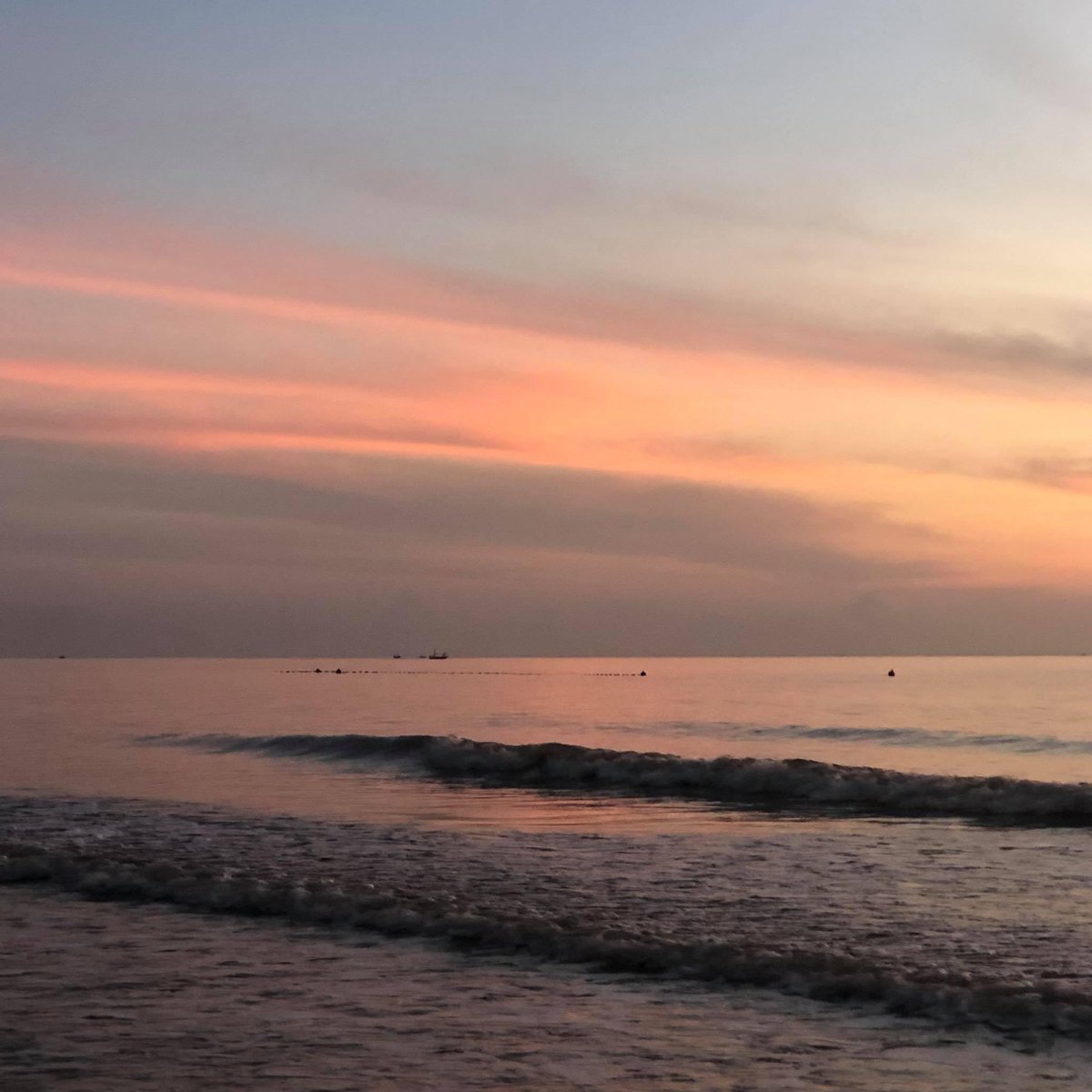 คิดถึง, ทะเล.