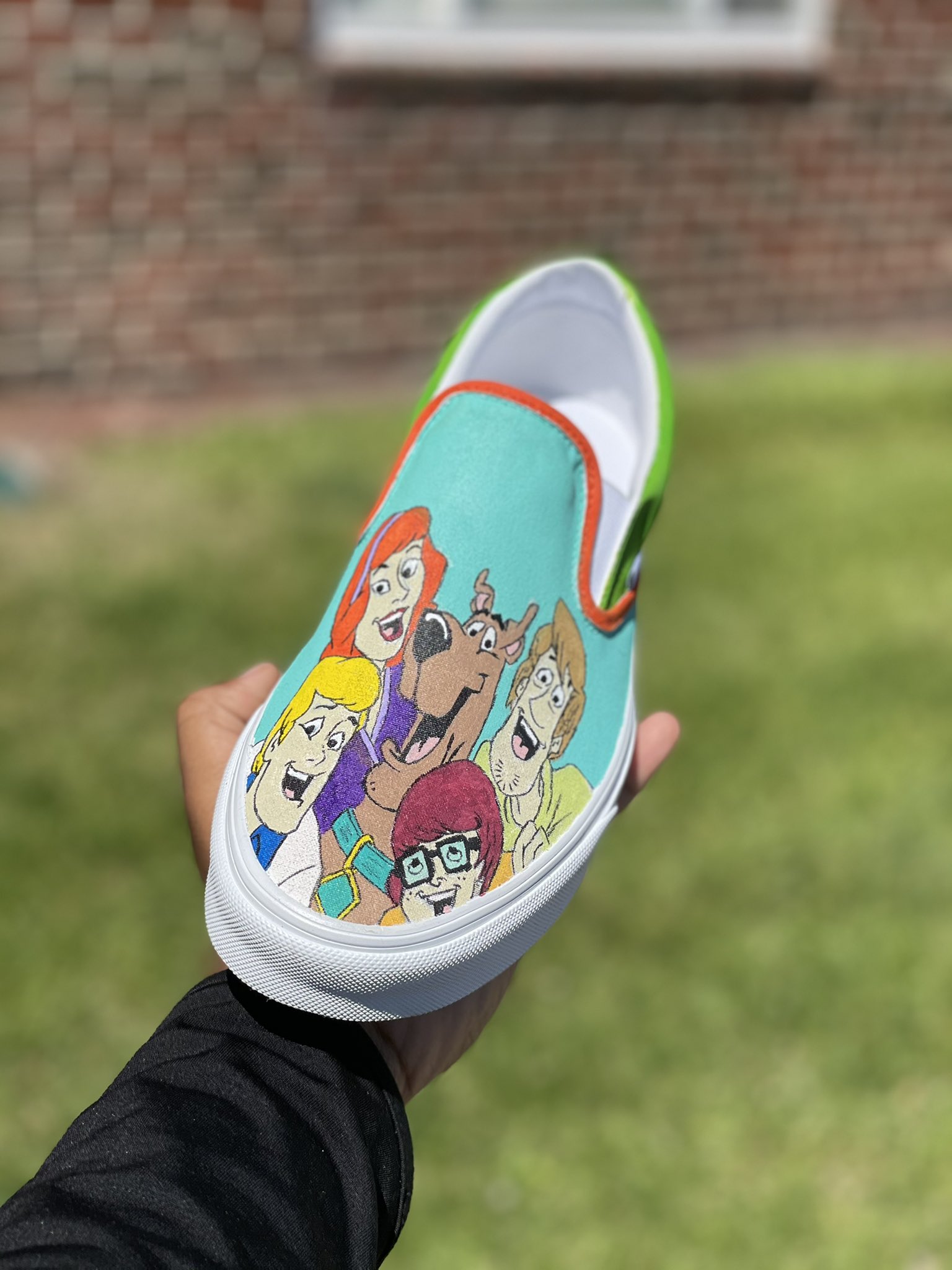 scooby doo custom vans
