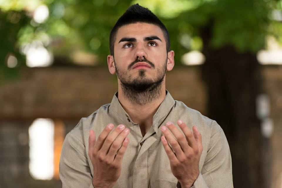 De nacht van Laylatul Qadr is beter dan 1000 maanden. Moge Allah ons tot diegenen maken die Nacht van Qadr zullen meemaken. #Ramadan