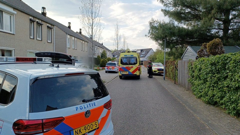 Gewonde bij steekpartij in #Venlo:..