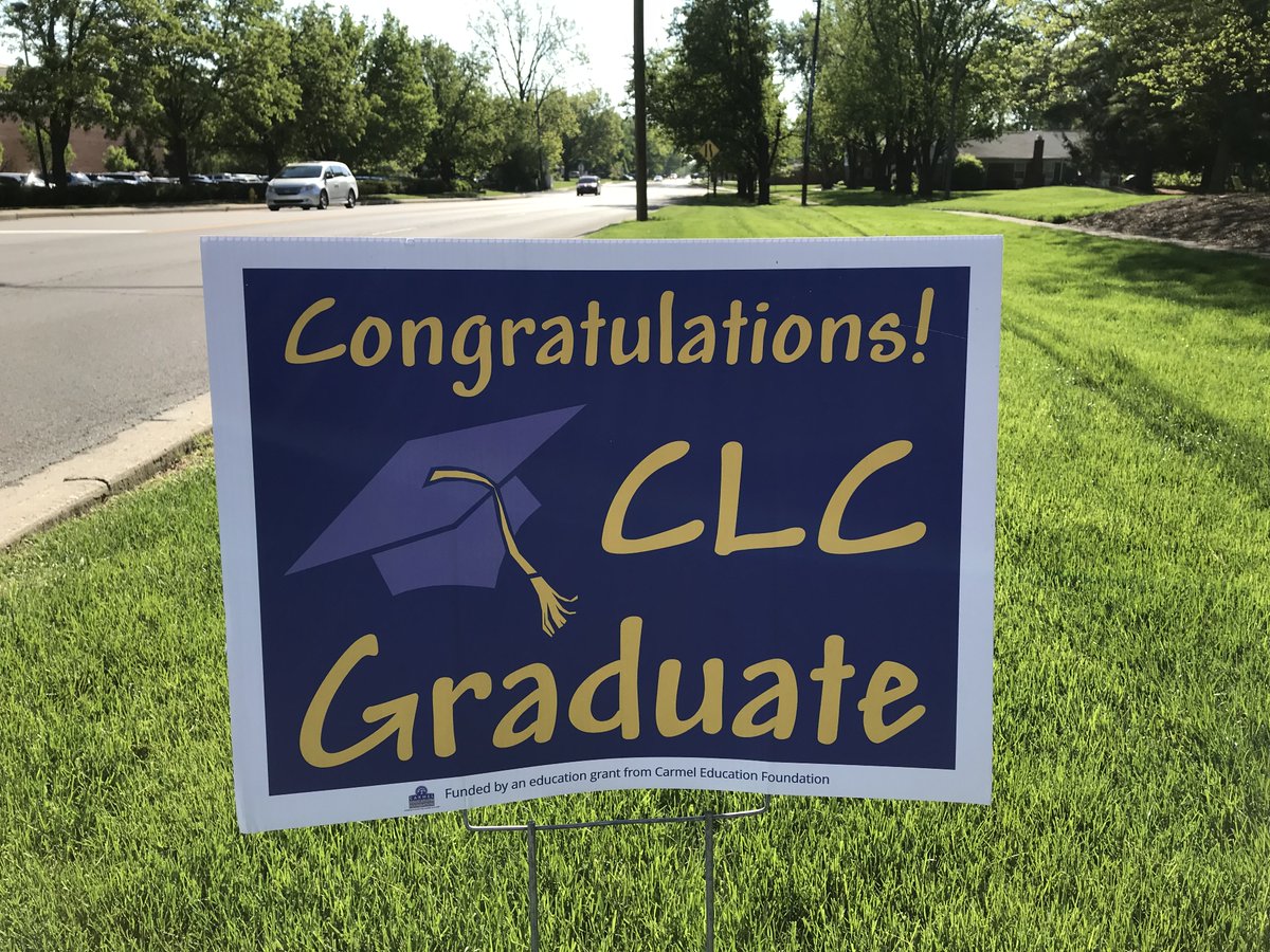 clcofccs's tweet photo. Congratulations to Martin on your graduation! Thanks for your great speeches. https://t.co/u4G0kCMLJJ