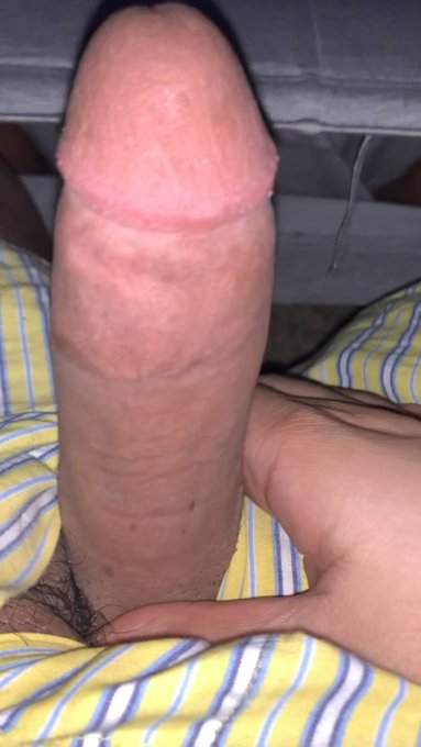 Is daddy big enough? RT https://t.co/zN3zwe1FkO
