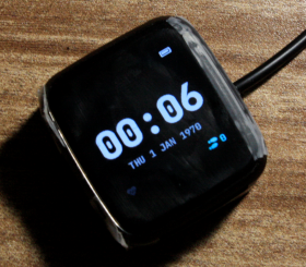 SravanSenthiln1's tweet photo. A simple concept idea for a "dock screen" In #InfiniTime for the #pinetime 
first we have the normal clock screen:
then when docked the charge percent below 95% (not a full charge) 
and at last when docked and the charge percent above 95% (charge complete) https://t.co/MKVs6txZOP