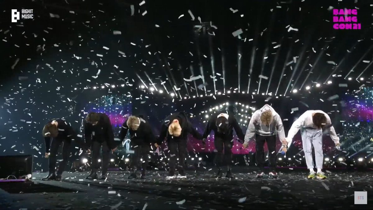 CChi2684's tweet photo. I vote #BTSARMY  for #BestFanArmy at the 2021 #iHeartAwards @BTS_twt https://t.co/2VT0sn8nzh