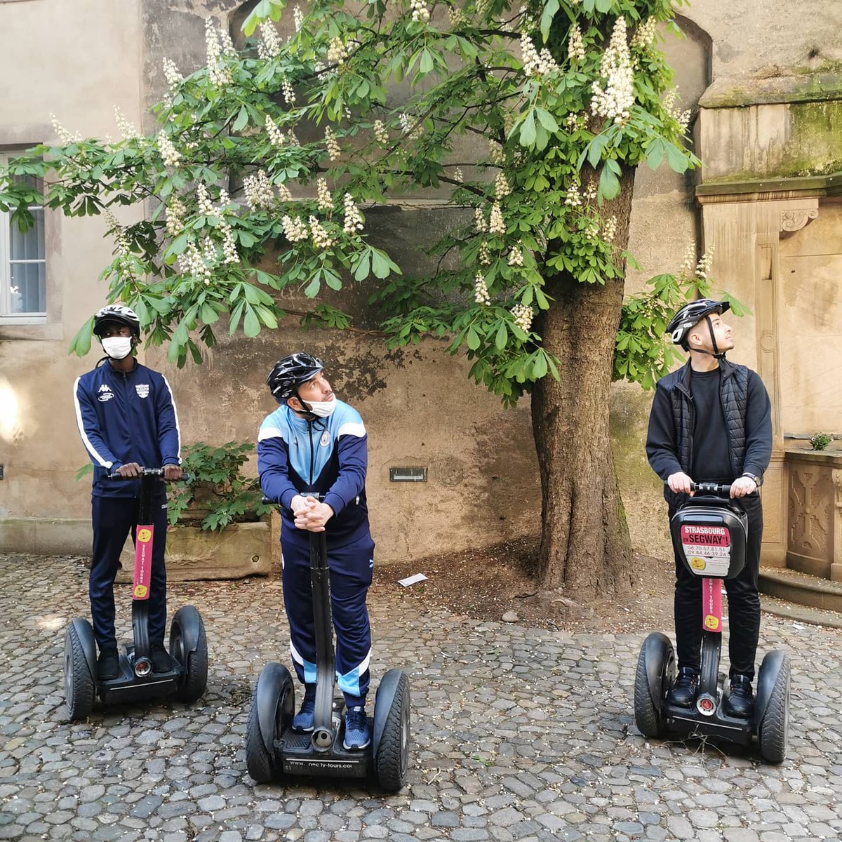 Quelle bouffée d'oxygène pour le collectif du dispositif ELSAU / KOENIGSHOFFEN avec cette sortie en segway dans les ruelles de Strasbourg... Superbe activité avec le prestataire One City Tours ✅✌️😎
#Dacip
#Collectif
#Sortie
#Collegiens
#Retour
#GrandirFaireGrandir