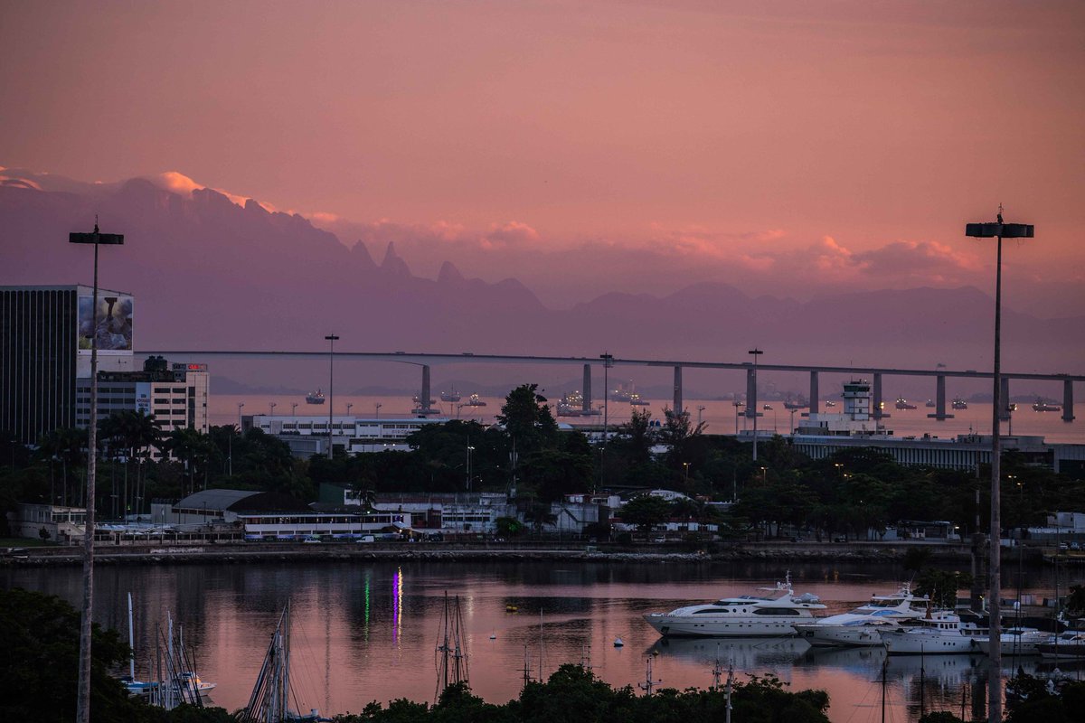 riodreamflat's tweet image. Marina da Gloria, very closer to your new apartment in Rio de Janeiro!! So, buy your ticket raffles and good luck!! Link on bio!

#raffall #riodejaneiro #rj
#aterrodoflamengo #gloria #riodreamflat #lgbtq #beach #brazil  #loft #carnival #zonasul #raffle #apartment #realestate