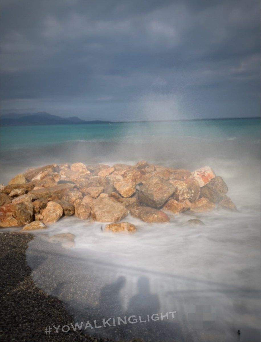 LISTEN2YO's tweet photo. @OfficialAlexUK #EYELOVEYO #UP2YO #FLOWERYO #LISTEN2YO #NiCEisNiCE #waterpowerpleaseandlove #YoWalkinglightonwaterpower #jac5ive_reality_art #jac5art https://t.co/ijBjyZrIsR