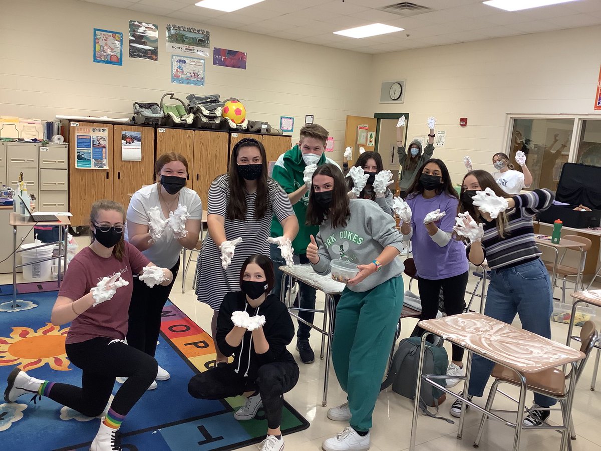 Laurie Foss tweet media