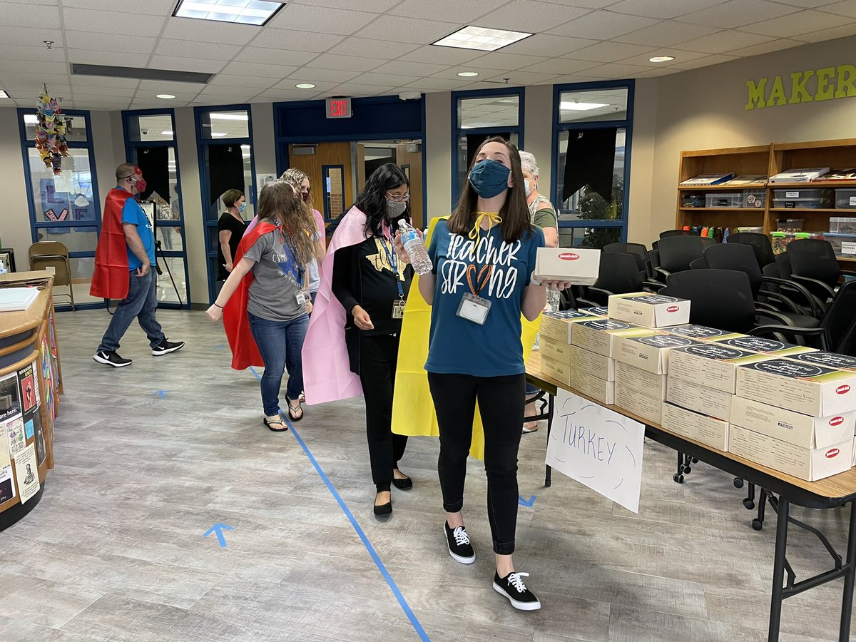 WebbSteffanie's tweet photo. @CreekValleyMS loves our Superhero staff!  Happy Teacher Appreciation Week! #prideinside https://t.co/YnuYpN2K6t