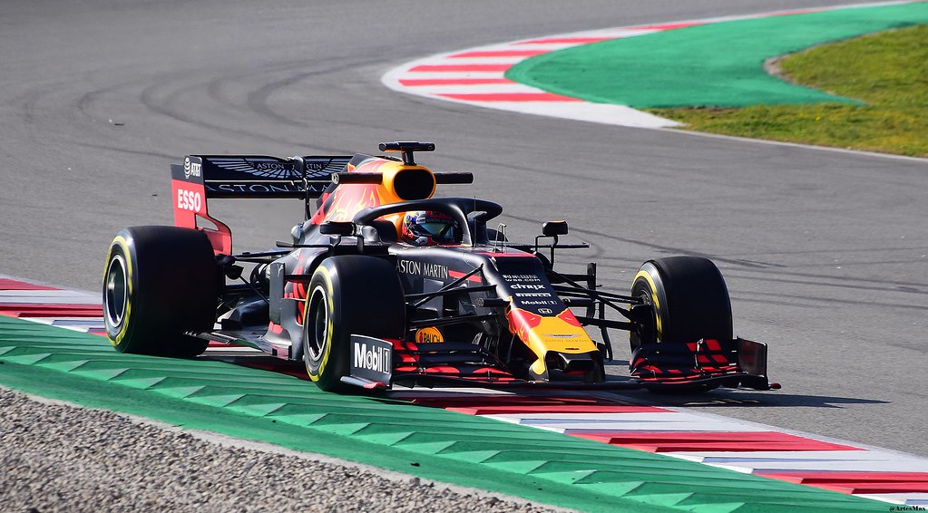 AccessibleHist1's tweet photo. Carrying on in our 'History of Sport' series, this week's article is 'A Brief History of Motorsport' and it looks at how the sport currently known as Formula One turned into the modern phenomenon it is today. I hope you enjoy!

#History #Formula1 #sports 

https://t.co/uhHaIESNlR https://t.co/nqUiQCU8Vh