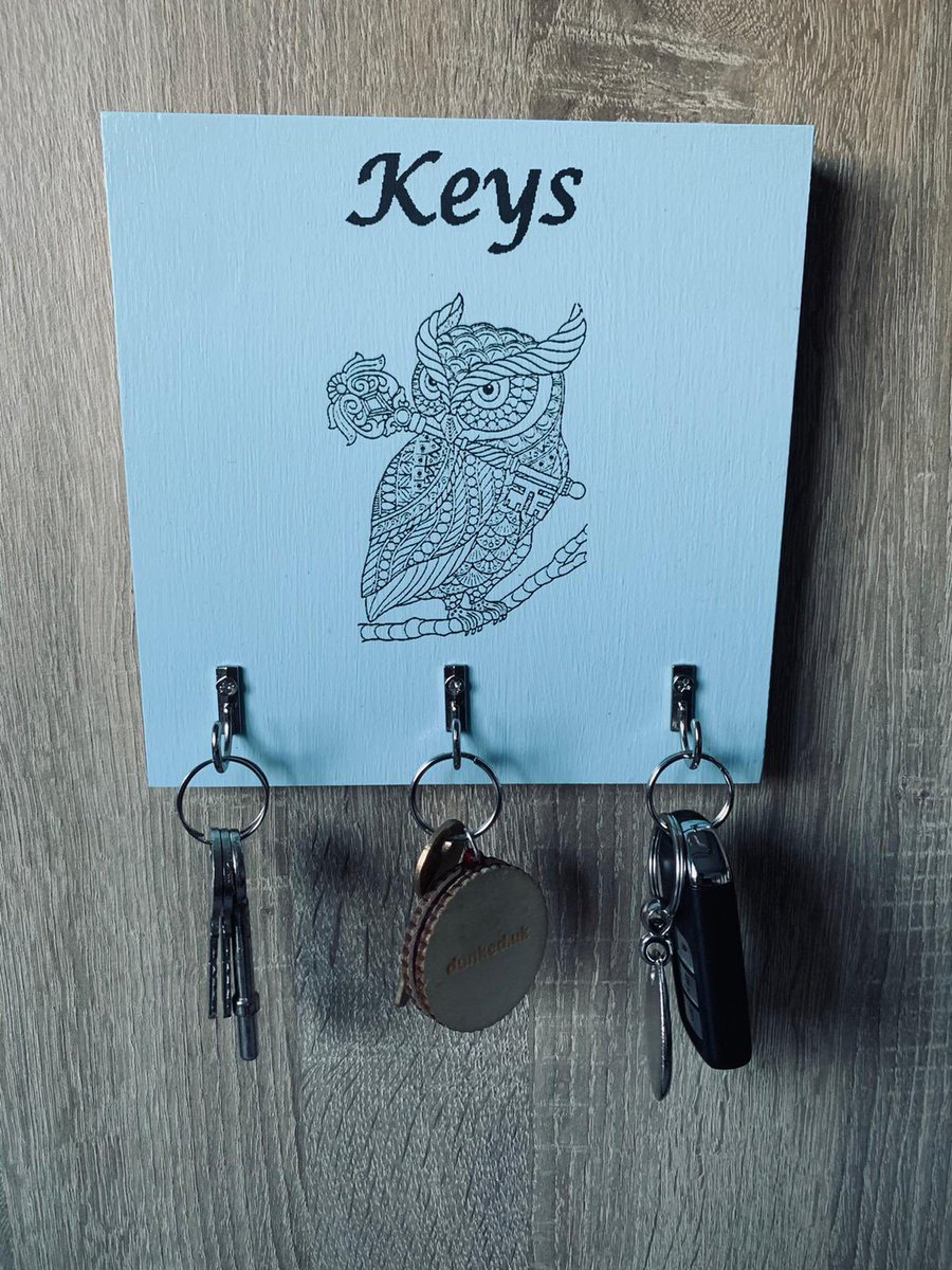 MrsRyddles's tweet photo. Dog lead holders, key and coat hooks. Cute slogans and designs https://t.co/Ik20HqJK9s https://t.co/hmlmNMgXvO