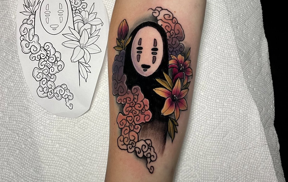 IanMaggard's tweet photo. No face tattoos are always so much fun! https://t.co/RWAP1AtODU