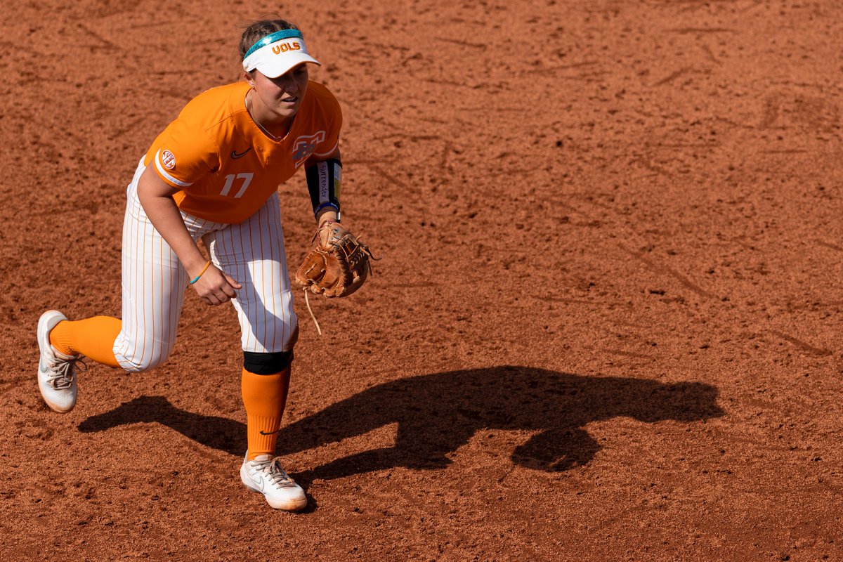 Vol_Softball's tweet photo. • 𝘾𝙝𝙚𝙡𝙨𝙚𝙖 𝙎𝙚𝙜𝙜𝙚𝙧𝙣 •

Chelsea, we are so grateful to have had you as a #LadyVol and thank you for all of your hard work and dedication! 🧡🤍@seggern_17 https://t.co/iq2RekhuJT
