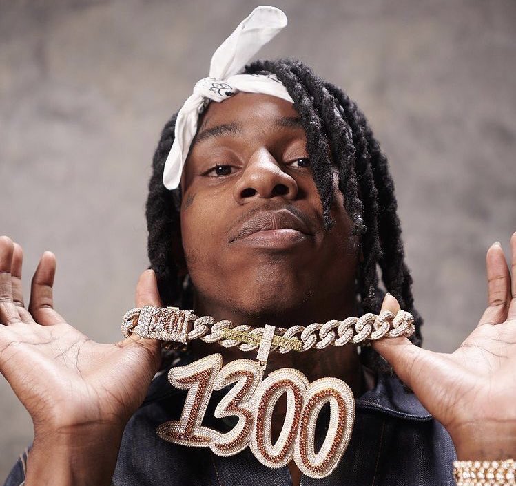 Polo G is wearing his new $210,000 Icebox Hood Poet Chain for his upcoming  album 🐐🎤✍️ 📲 Find Polo G outfits in @whatsonthestar.app