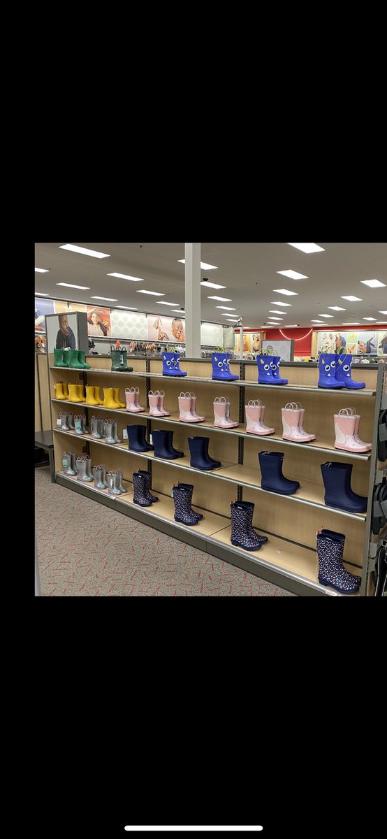 Coming in to this shoe zone on a Monday morning gave me all the feels! 🥰 Awesome job <a href="/Bethany_T1933/">Bethany</a> and @colby_stair_87! <a href="/veramay11/">April Bengert</a>