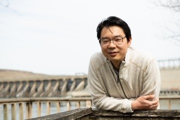 DOECMEI's tweet photo. Electrical engineer Jun Lu, of @PNNLab, designs new and advanced technologies for the #hydropower industry. Learn why Jun Lu has the #BestDamJob.  https://t.co/opkiwDy7p7 https://t.co/zMLZUzc6j7