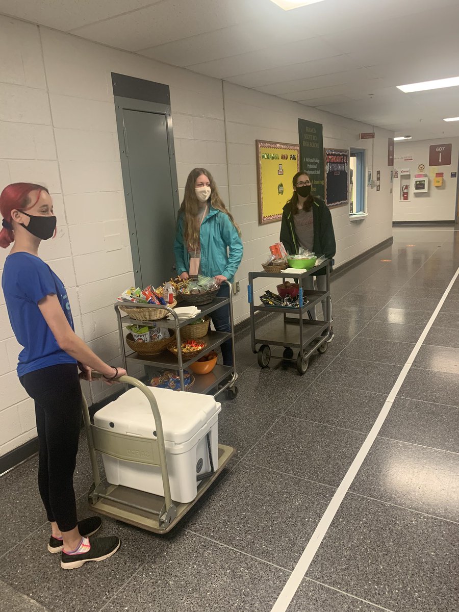 Shannon Zepp (@ccpsshannonzepp) on Twitter photo Our <a href="/sourcesstrength/">Sources of Strength</a> students honored their #mentors and kicked off #TEACHERAppreciationWeek2021 by delivering treats this morning! Our <a href="/sourcesstrength/">Sources of Strength</a> students honored their #mentors and kicked off #TEACHERAppreciationWeek2021 by delivering treats this morning!