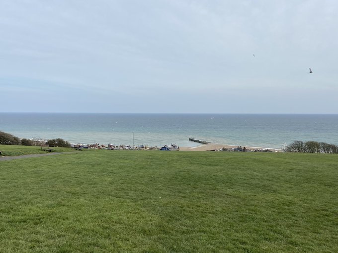 So who can tell me where Kitty was today having the best day? And yes the seagull photobombed! https://t<a href="/tag/worship"class="tags"><span>#worship</span></a><a href="/tag/spoilt"class="tags"><span>#spoilt</span></a><a href="/tag/spoiltkitty"class="tags"><span>#spoiltkitty</span></a>