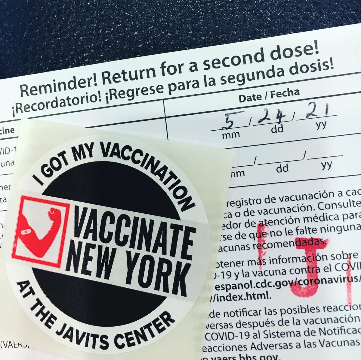 caelyncobb's tweet photo. Day 1 of #GetFitForLit: took many stairs on my way to get vaccine 1/2 at Javits. I was winded after one flight. Sponsor my fitness challenge below as it was honestly kind of sad #gffl #litworld #litworldypn https://t.co/da4cHuYQpQ