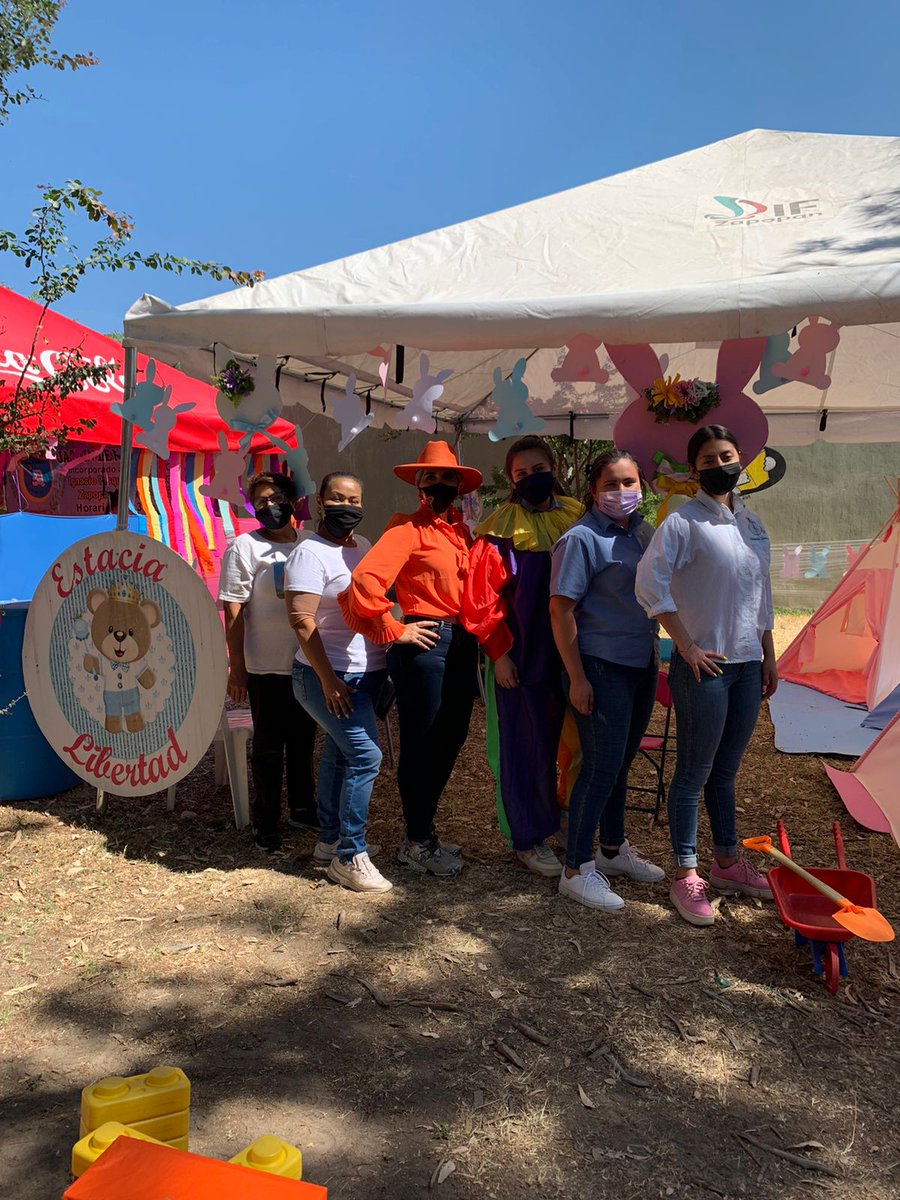 UColegios's tweet photo. ✨#expokids en Zapopan fue un gran logro✨...
¡Gracias!
Nuestros niños pudieron participar y disfrutar de todos los talleres que con mucho amor diseñamos para ellos❤️
Muchas gracias a todos los Colegios participantes por todo su esfuerzo y colaboración. https://t.co/dHuQOv0Xb9
