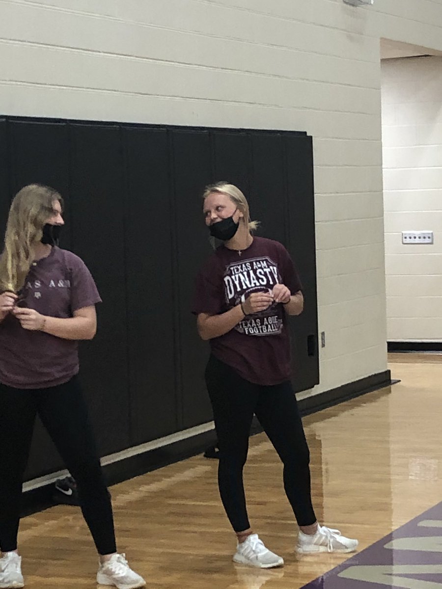 Girls did so good and had a BLAST!!!!   #leamanchargers   BEAT THE BOYS!