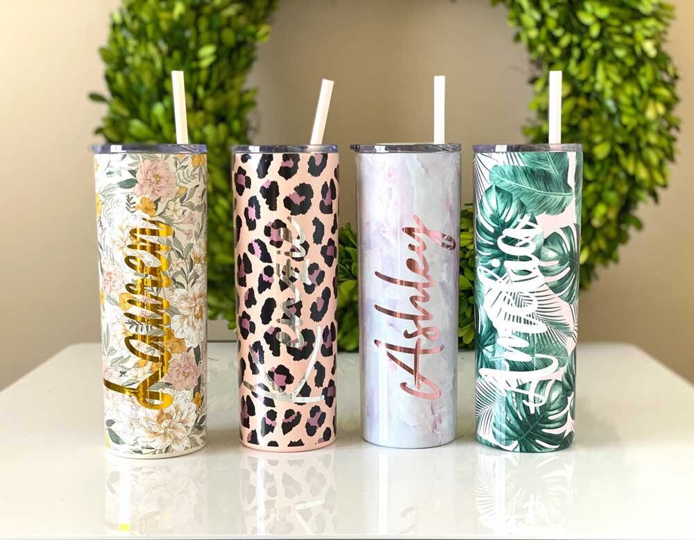 CreativeUnionD's tweet image. The 15 Best Bachelorette Party Favors And Accessories creativeuniondesign.com/blog/best-bach…